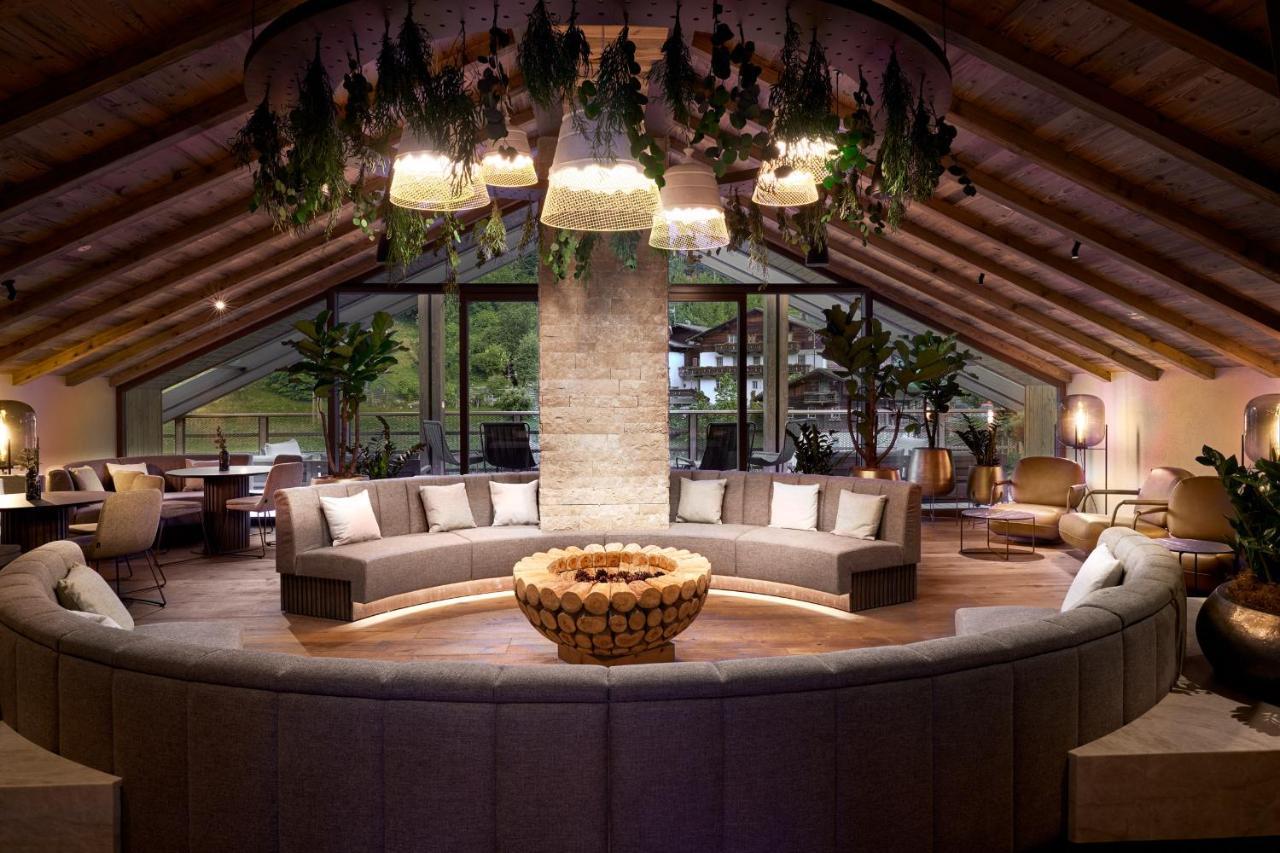 Hotel Quelle Nature SPA Resort Santa Maddalena in Casies Exterior foto