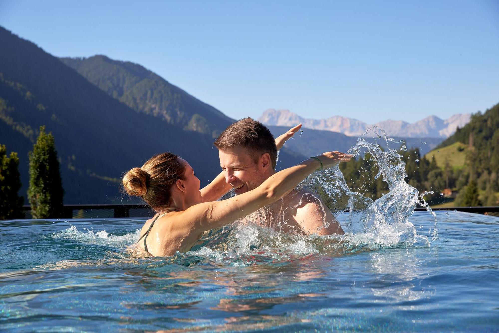 Hotel Quelle Nature SPA Resort Santa Maddalena in Casies Exterior foto